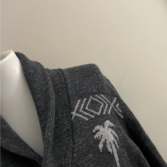 Vintage Tommy Bahama Shawl Charcoal Grandpa Cardigan Palm Trees Dolphin Design L - Picture 4 of 5
